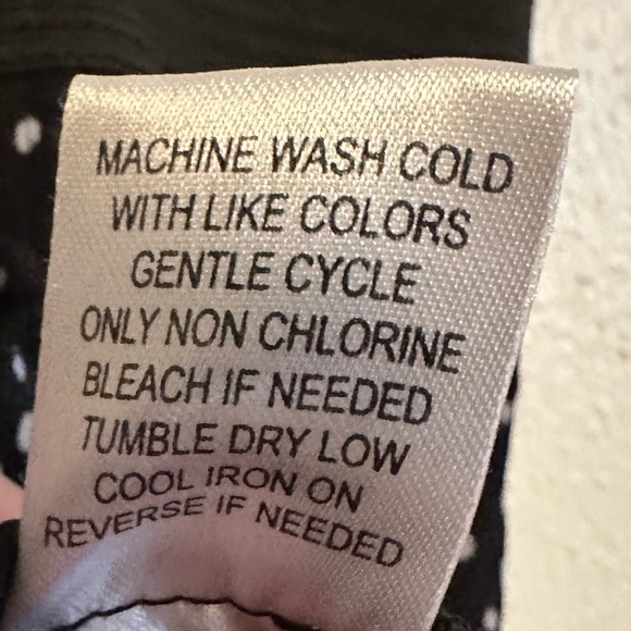 Polka Dot Ruffle Skirt! - Picture 4 of 4